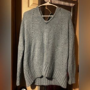 American Eagle hooded sweater